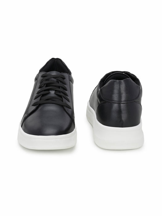 Chase Men's Sneaker