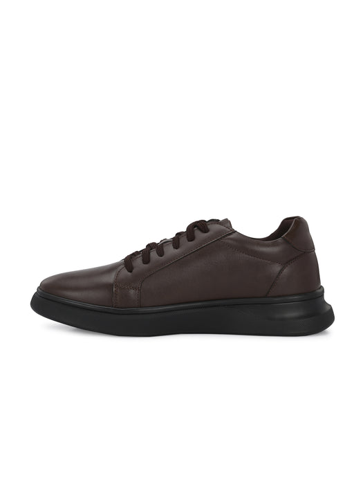 Chase Men's Sneaker