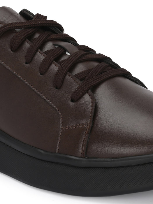 Chase Men's Sneaker