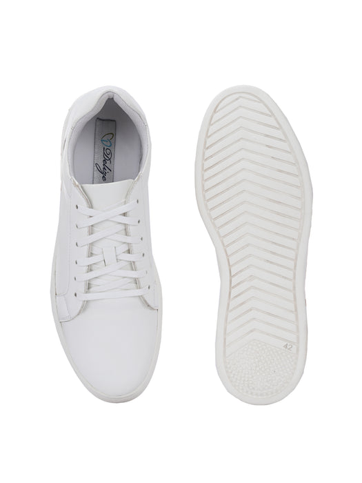 Chase Men's Sneaker