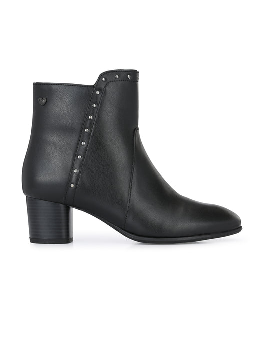 Helen Ankle Boots with rivet