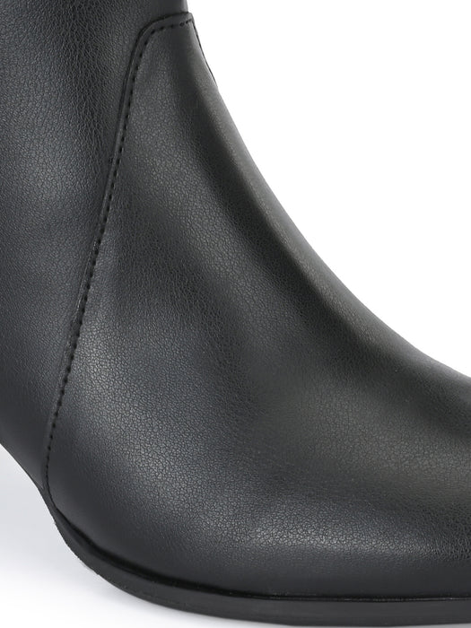 Helen Ankle Boots with rivet