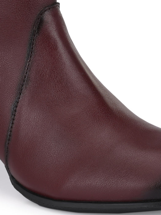 Helen Ankle Boots with rivet